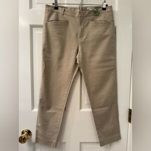 Club Monaco khaki ankle length pants.  Stretchy 
Four pockets. Double stitched